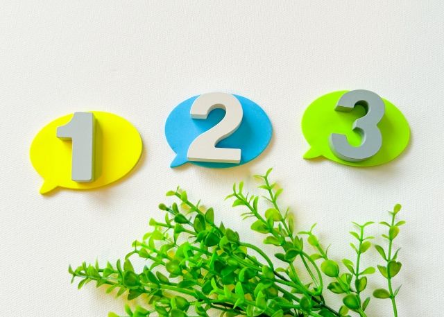123